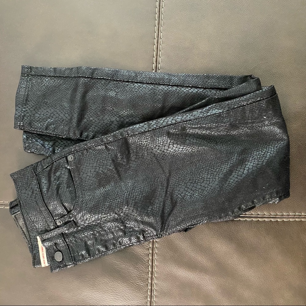 Levis Snakeskin Black Mile High Super Skinny Jeans - Picture 11 of 12
